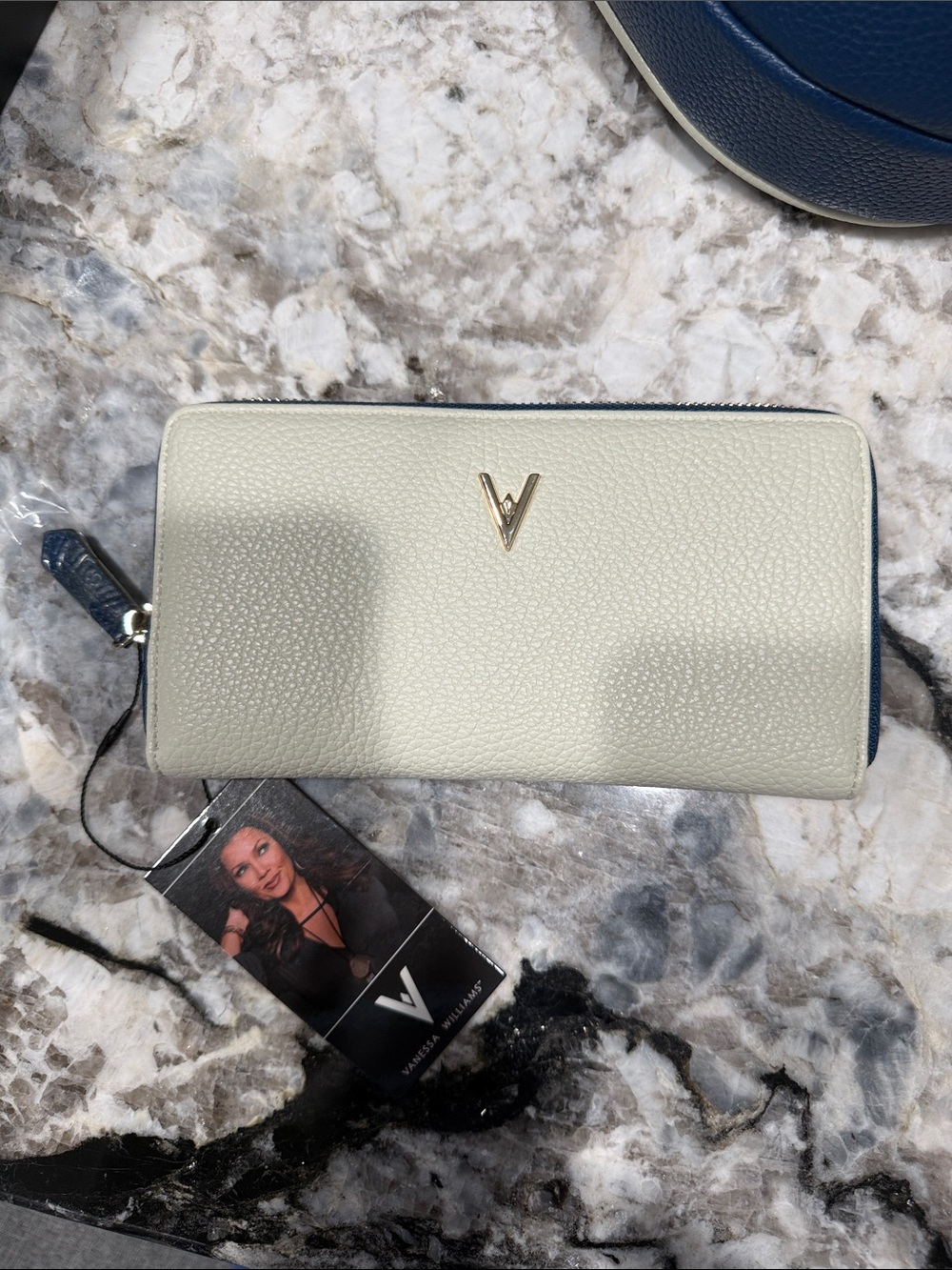 Vanessa Williams  Ivory and Navy  Pebble Zip Wallet